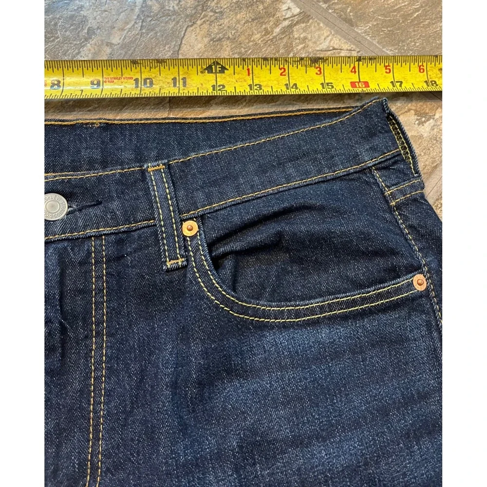 Levis levi 527